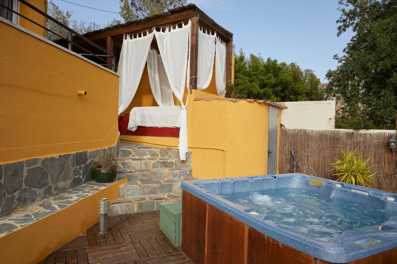 Amazing Vila Close To Sitges, Jacuzzi, Swimming Pool & Exellent Views Olivella Exterior foto